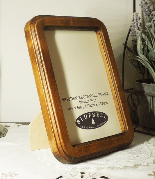 Light Oak 4" x 6" Rectangle Roman Edged Handmade Wooden Photo Picture Frame