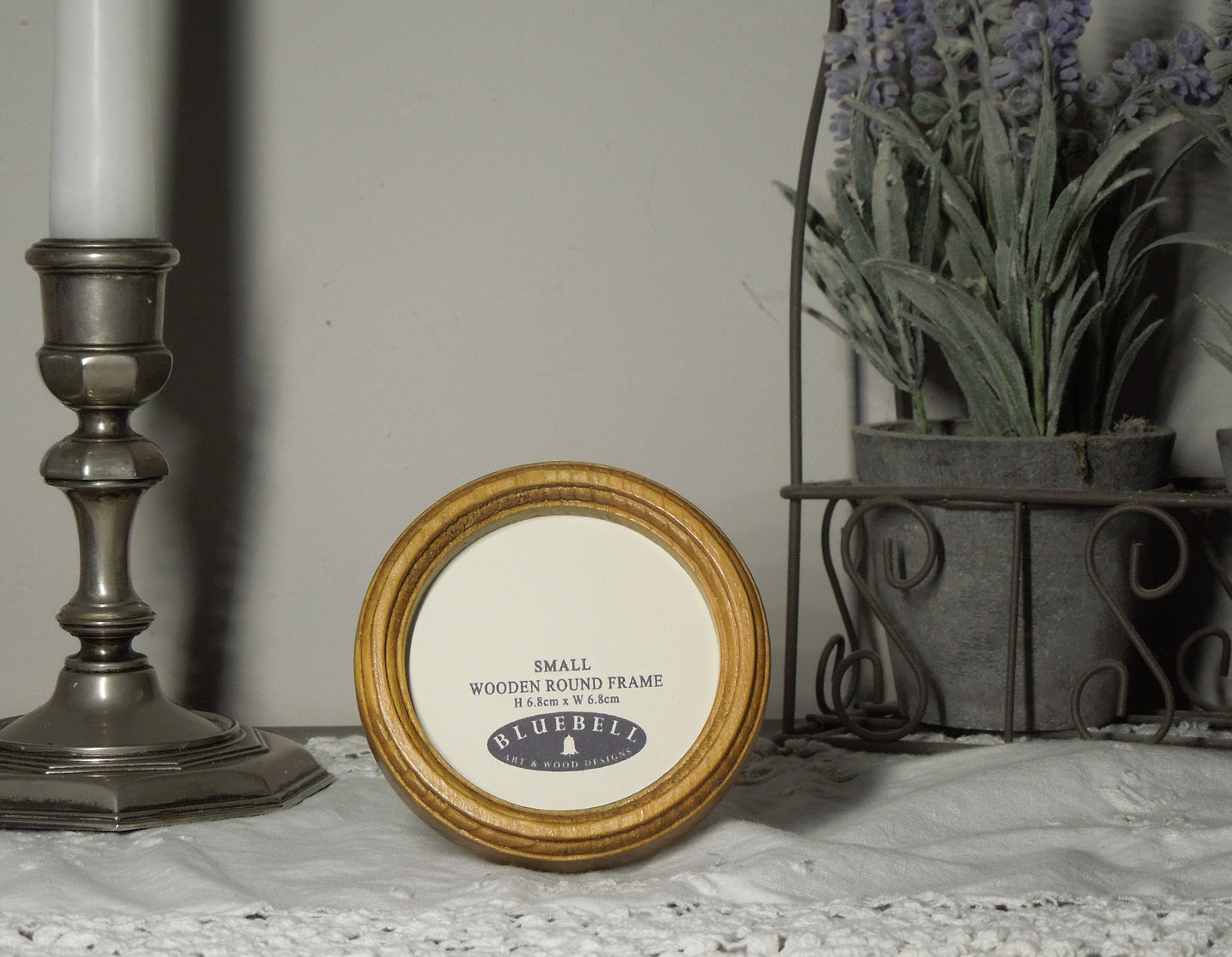 Light Oak 2.5" x 2.5" Round Handmade Wooden Photo Picture Frame