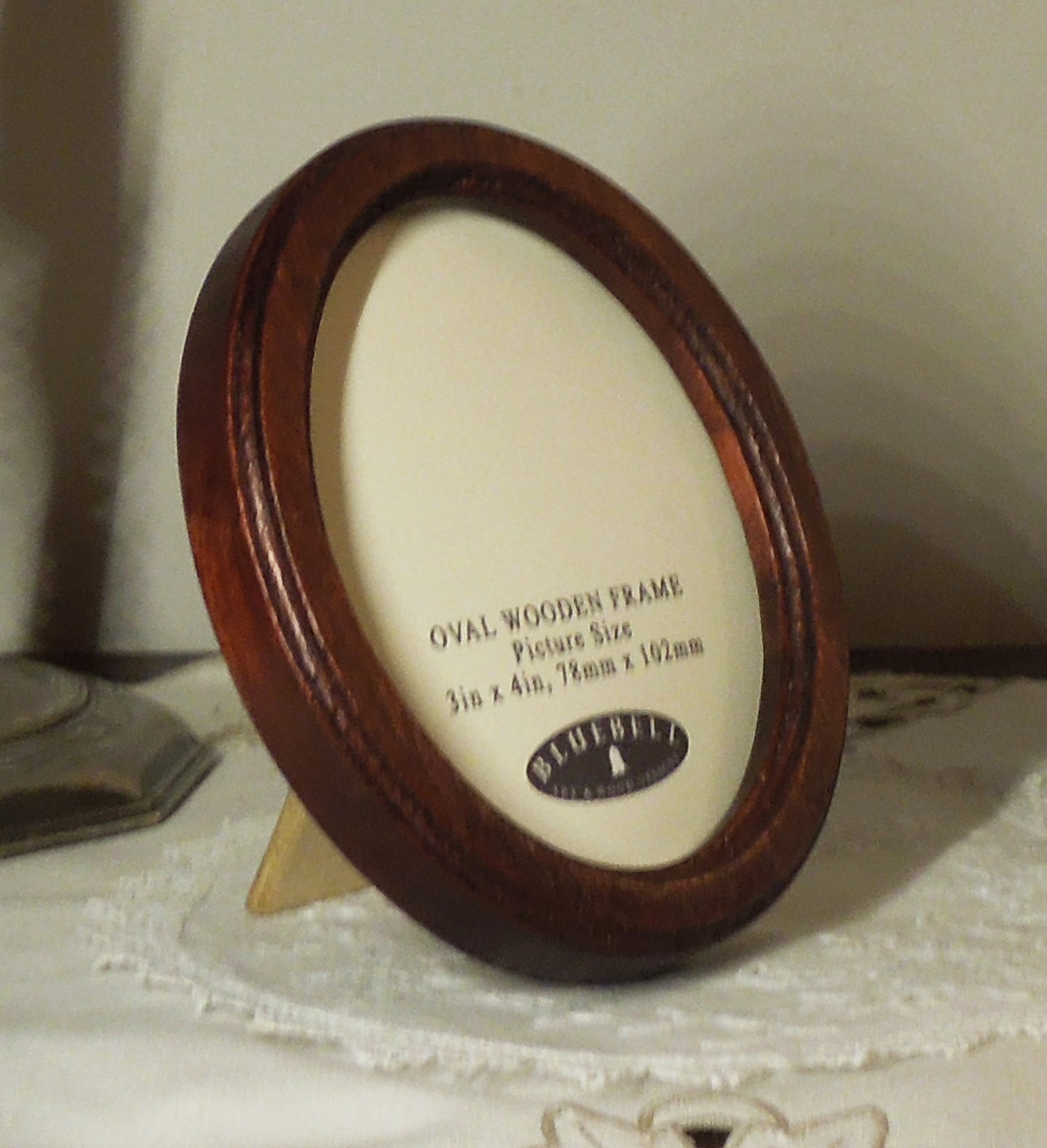 Mahogany 3" x 4" Oval Handmade Wooden Photo Picture Frame