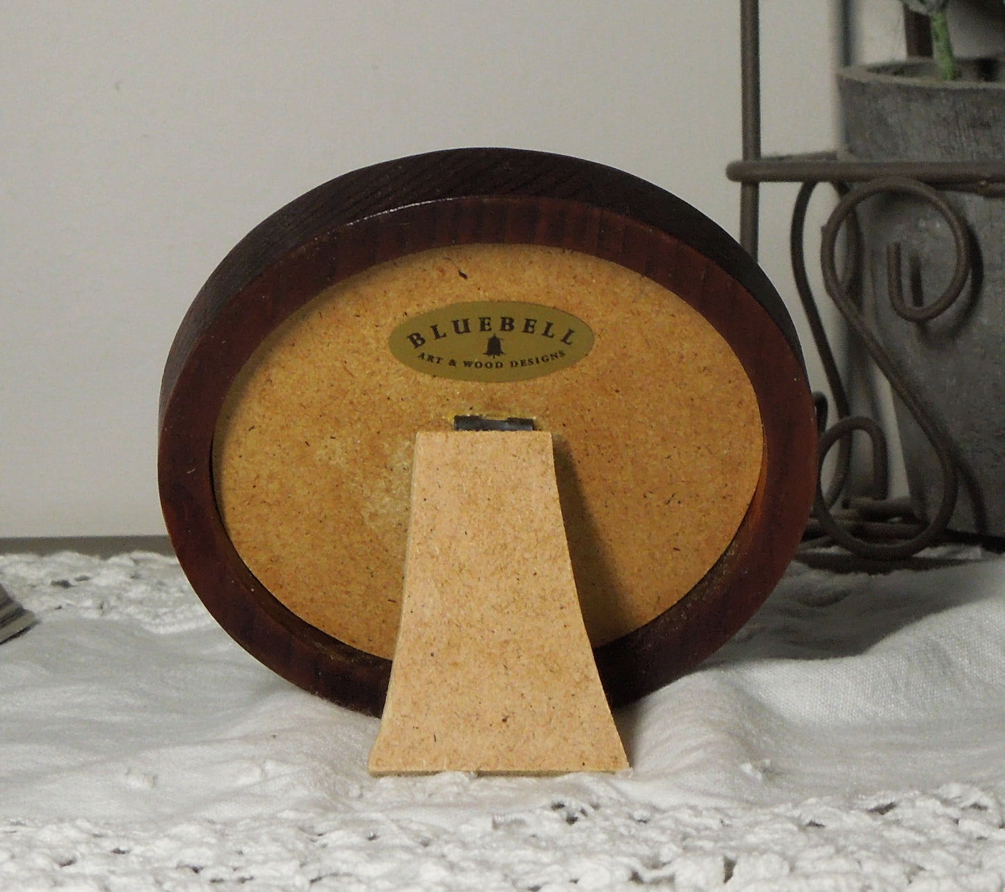 Mahogany 2.5" x 2.5" Round Handmade Wooden Photo Picture Frame