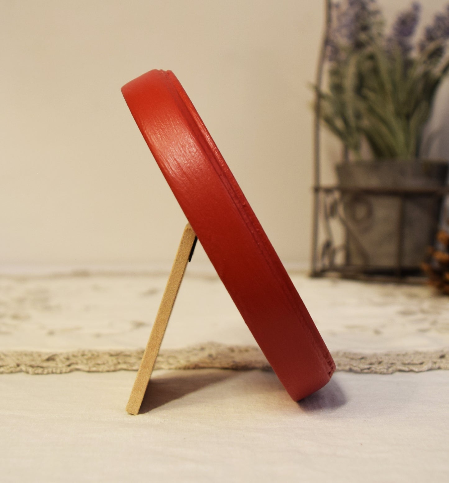Red 3" x 4" Oval Handmade Wooden Photo Picture Frame