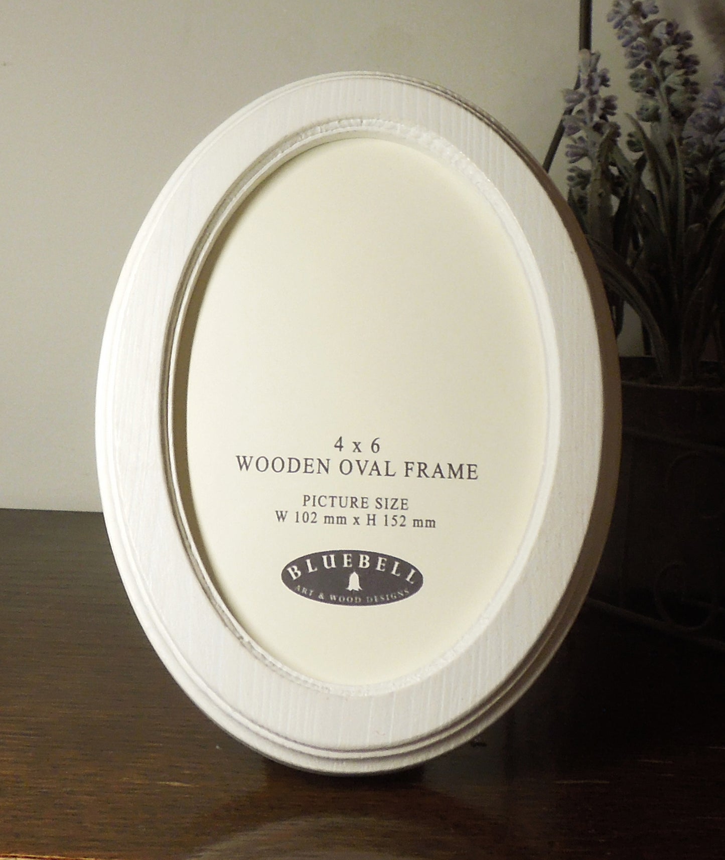 White 4" x 6" Oval Roman Edged Handmade Wooden Photo Picture Frame