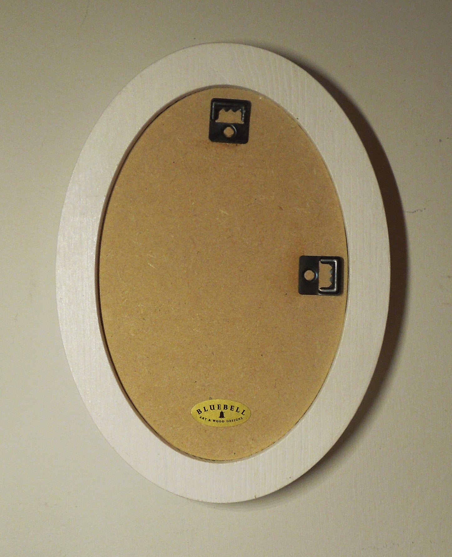 White 4" x 6" Oval Roman Edged Handmade Wooden Photo Picture Frame