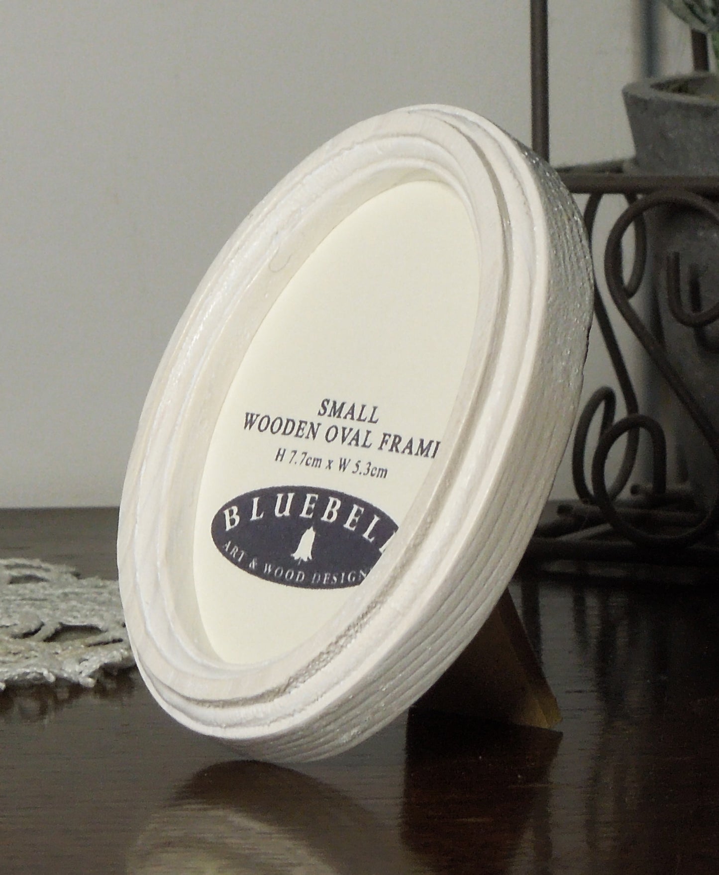White 2" x 3" Oval Handmade Wooden Photo Picture Frame