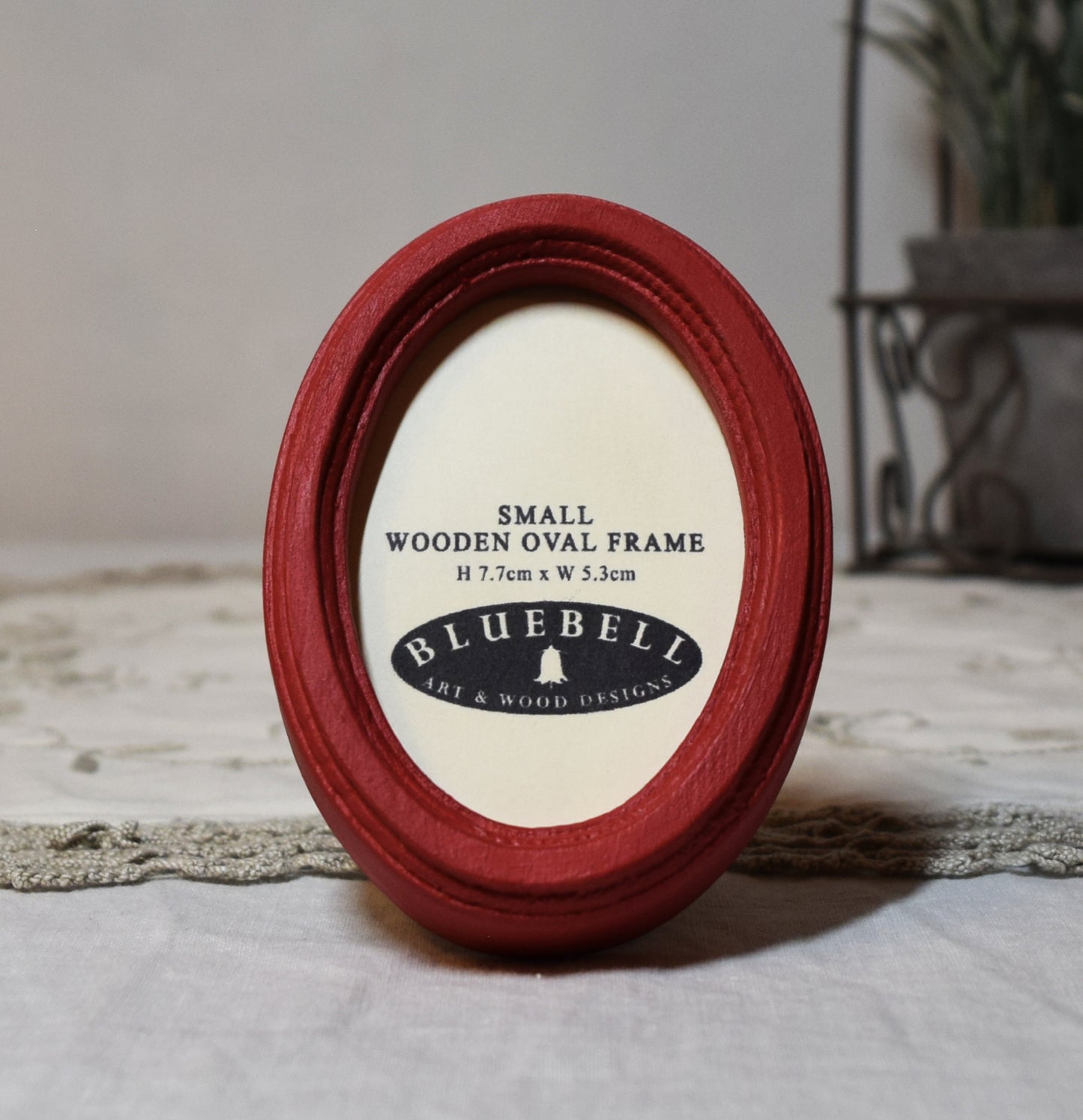 Red 2" x 3" Oval Handmade Wooden Photo Picture Frame