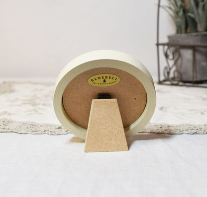 Ivory Round Shaped Wooden Photo Frame 8”x8”, 7”x7”, 6"x6", 5"x5", 4"x4", 3"x3", 2.5"x2.5"