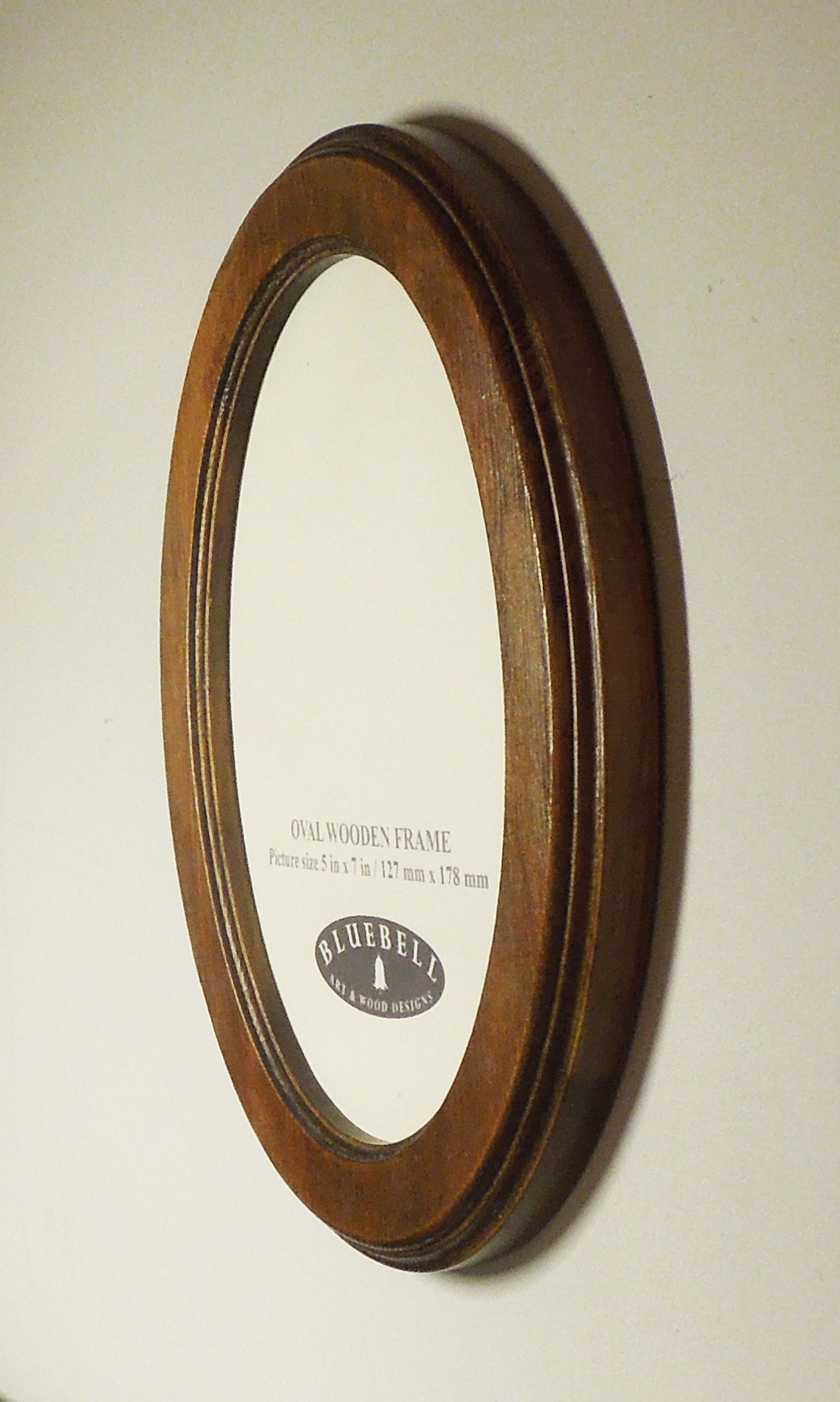 Light Oak 5" x 7" Oval Roman Edged Handmade Wooden Photo Picture Frame