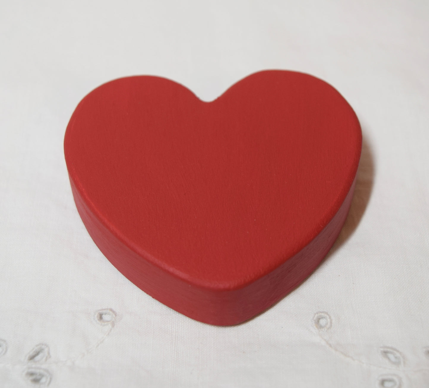 Red Wooden Love Heart Shelf Sitter Ornament 3"x3", 2"x2"