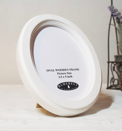 White Oval Wooden Photo Frame A3 / 12"x16.5", A4 / 8"x12", A5 / 6"x 8", 11"x14", 5"x7", 4"x6", 3.5"x5", 3"x4", 2.5"x3.5", 2"x3"