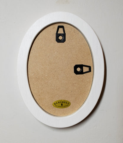 White Oval Wooden Photo Frame A3 / 12"x16.5", A4 / 8"x12", A5 / 6"x 8", 11"x14", 5"x7", 4"x6", 3.5"x5", 3"x4", 2.5"x3.5", 2"x3"