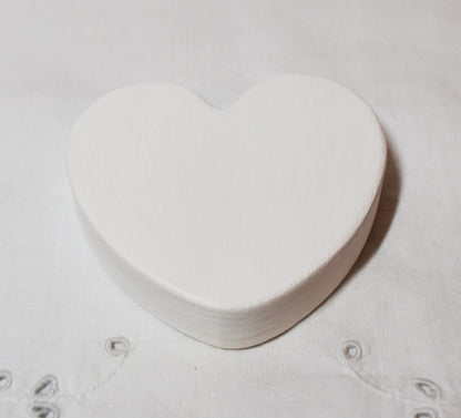 White Wooden Love Heart Shelf Sitter Ornament 3"x3", 2"x2"