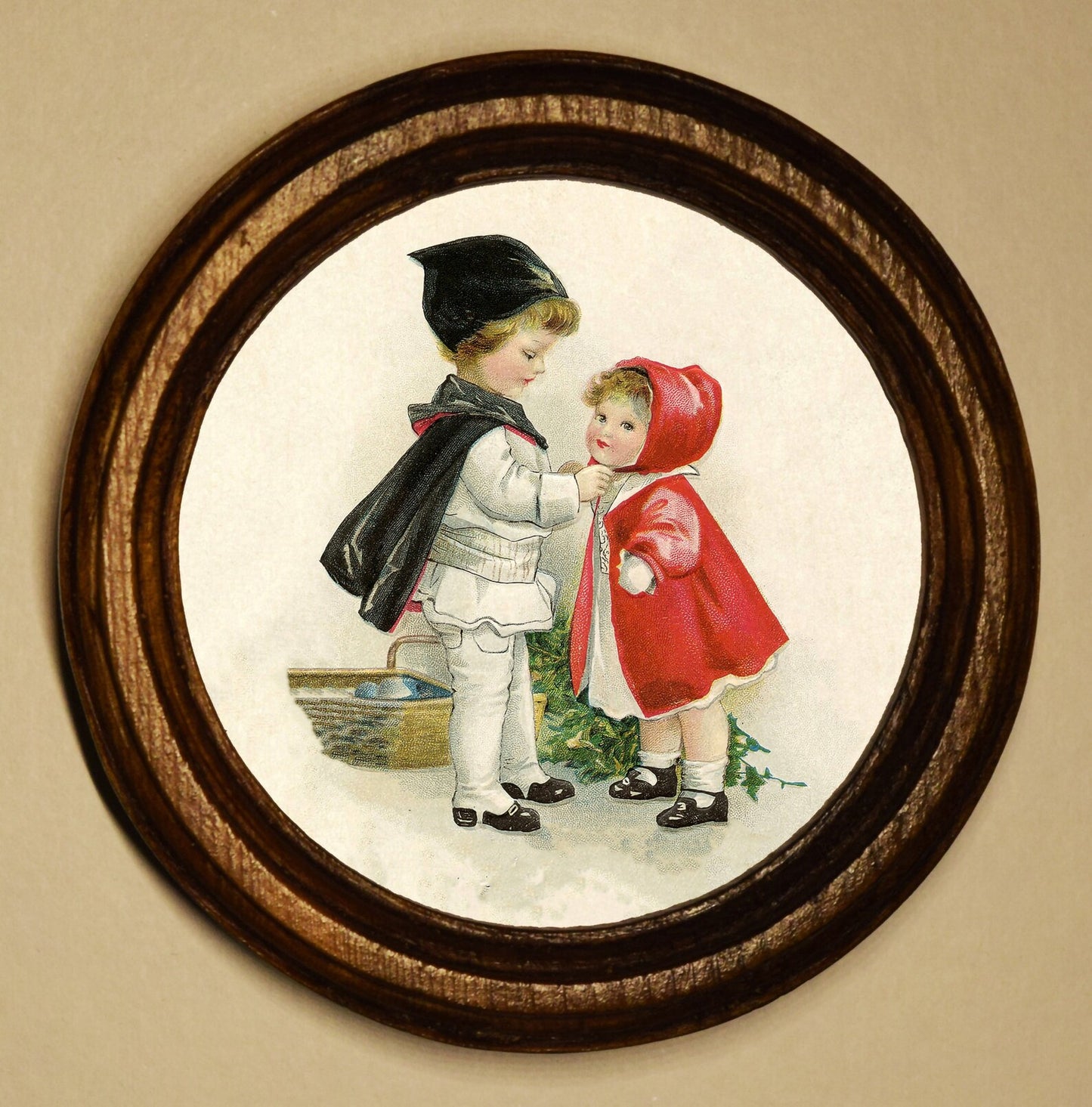 Boy And Girl Dressing Up Light Oak Round Wooden Framed Christmas Art Print 2.5"x2.5"
