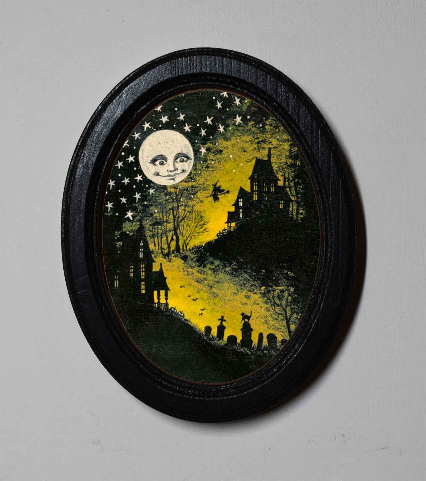 Autumn Moon Spooky Halloween Oval Wooden Framed Print 3"x4"