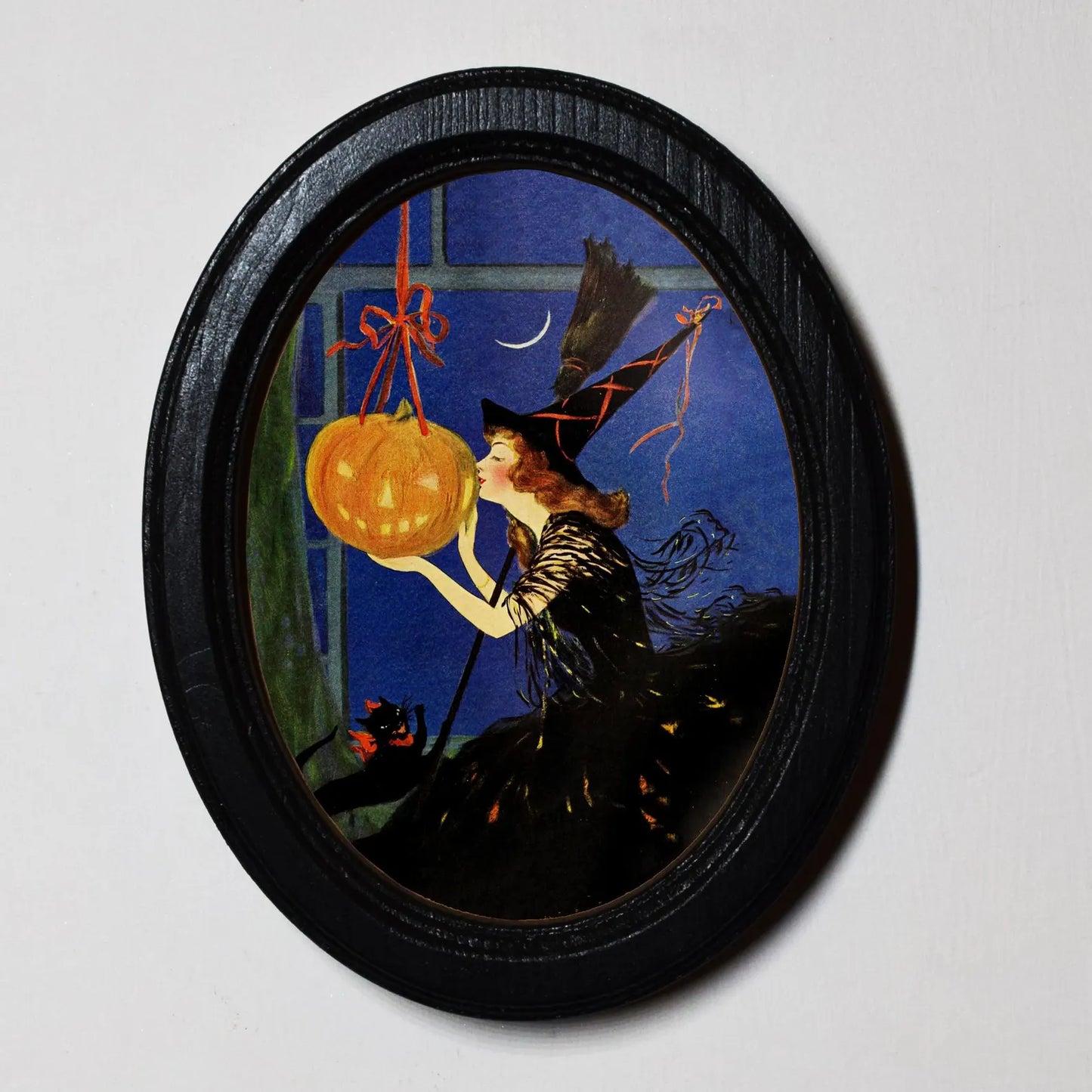 Witch Kissing Pumpkin Spooky Halloween Oval Wooden Framed Print 3"x4"