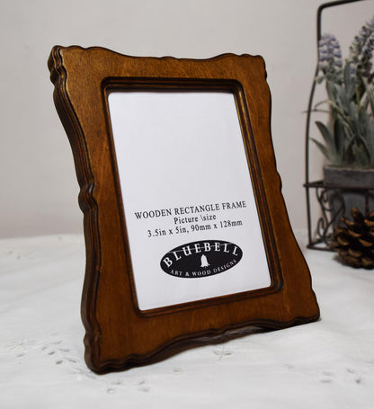 Light Oak Scalloped Rectangle Wooden Photo Frame 5"x7", 4"x6", 3.5"x5"