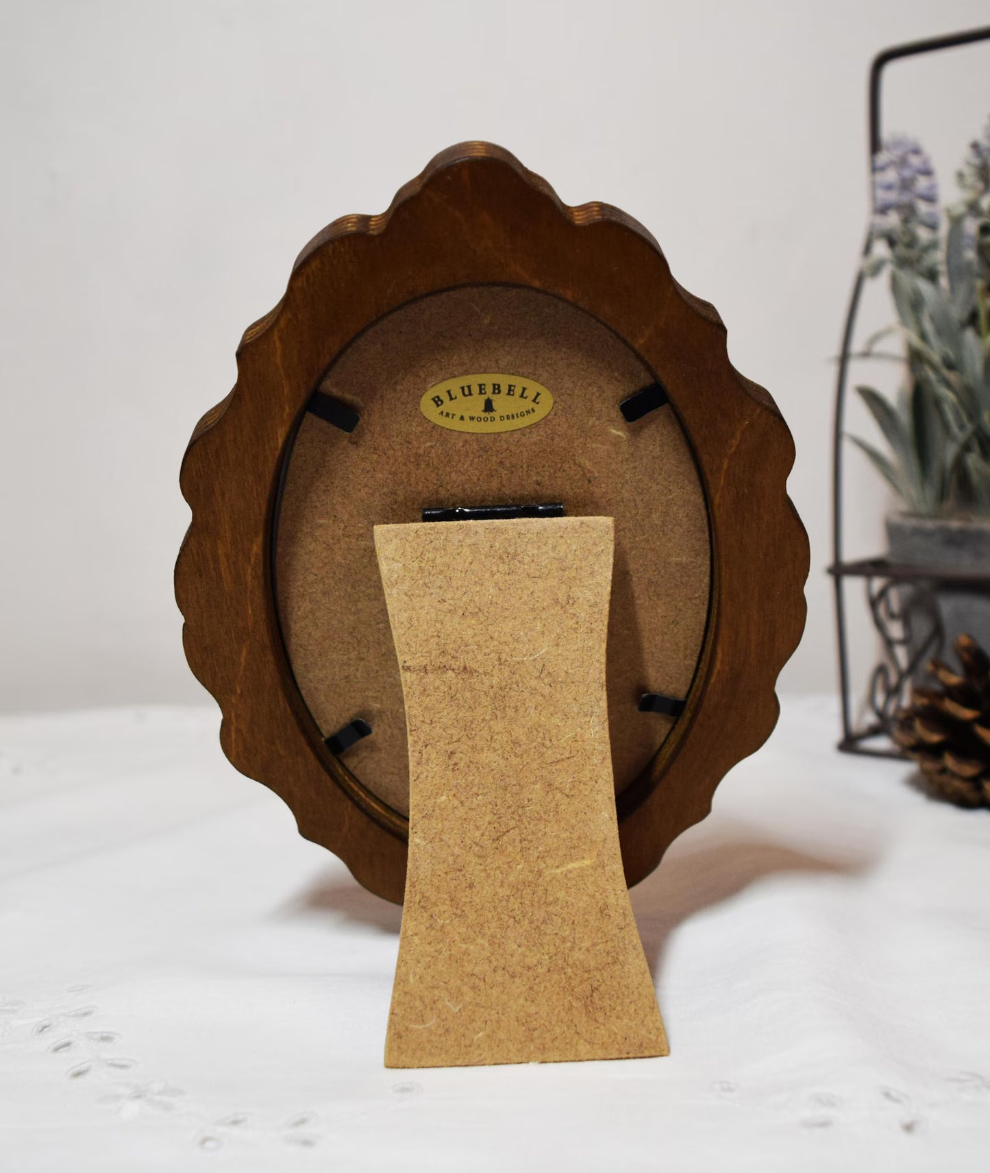 Light Oak Scalloped Oval Wooden Photo Frame 5"x7", 4"x6", 3.5"x5"